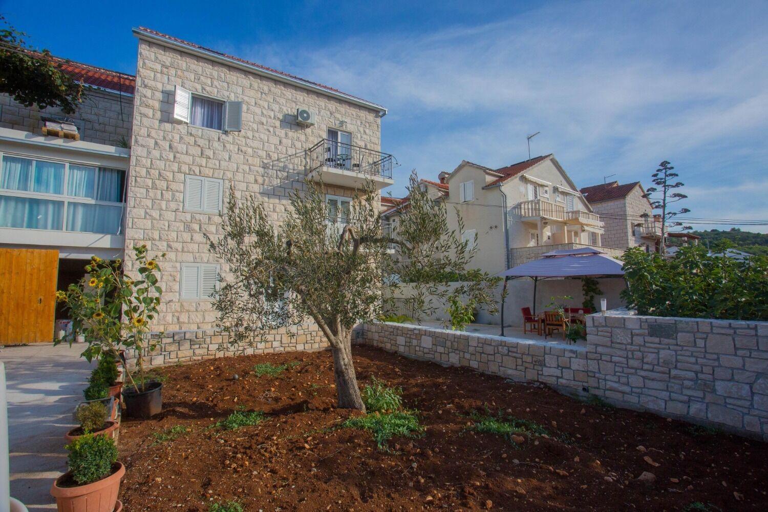 סוטיבאן Apartment Mato מראה חיצוני תמונה