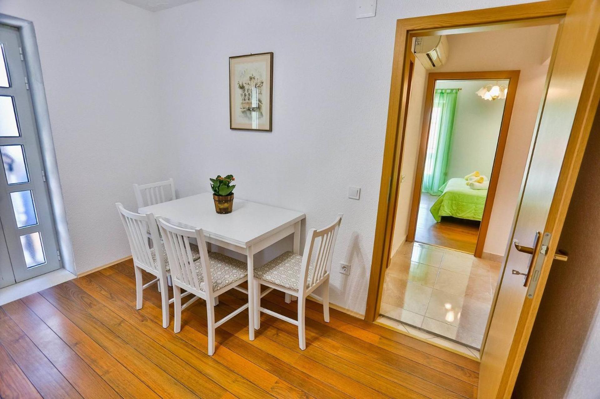 סוטיבאן Apartment Mato מראה חיצוני תמונה