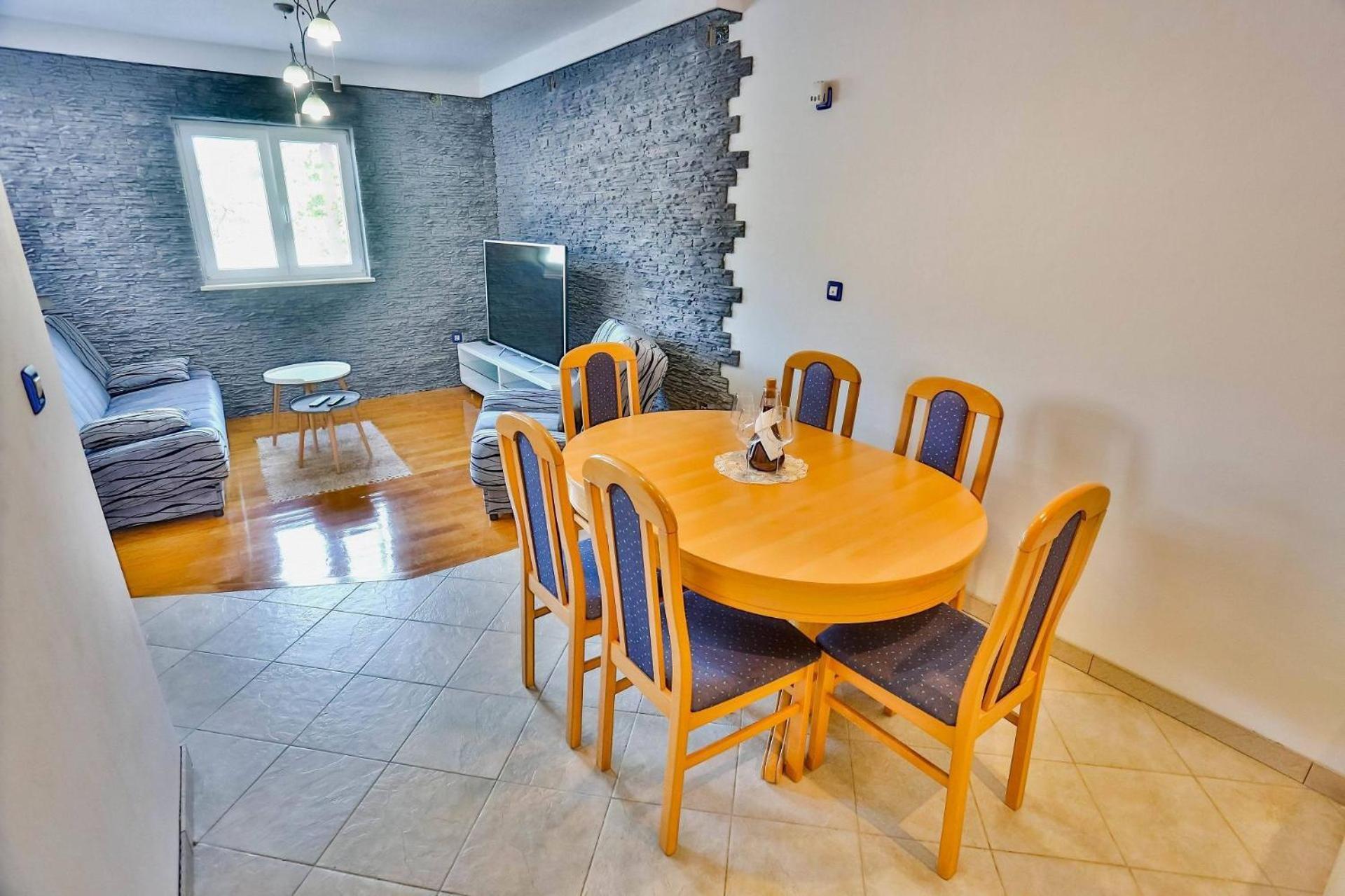 סוטיבאן Apartment Mato מראה חיצוני תמונה
